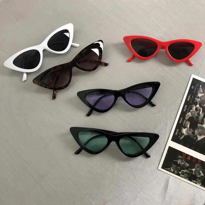ClawBack Cat Eye Hip Hop Sunglasses for Women - Retro Style