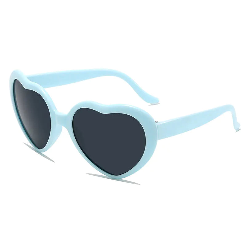 Trendy Heart Frame Sunglasses – Bold & Playful Eyewear for Summer Looks