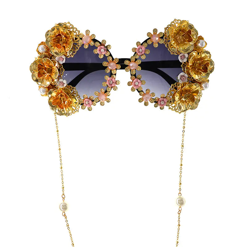 Exaggerated Cat Eye Sunglasses with Floral Design