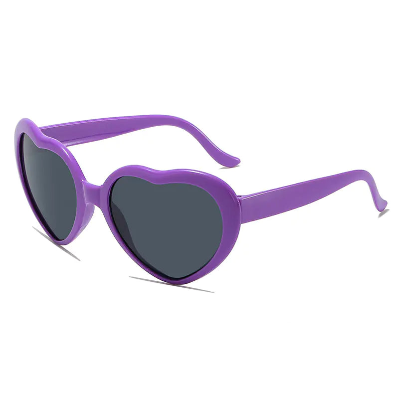 Trendy Heart Frame Sunglasses – Bold & Playful Eyewear for Summer Looks