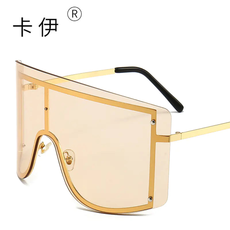 New Fashion Oversized Sunglasses with Colorful Frames