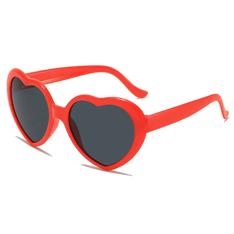 Trendy Heart Frame Sunglasses – Bold & Playful Eyewear for Summer Looks